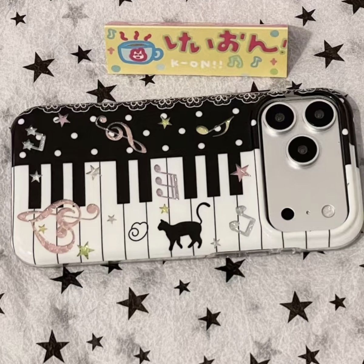 Czarno-białe nuty muzyczne na  – Phone Cases Xr Iphone recenzja i cena
